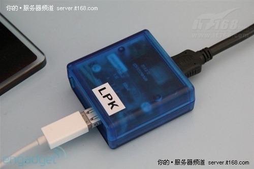 IDFڳչʾLightPeak˽ӿڷ